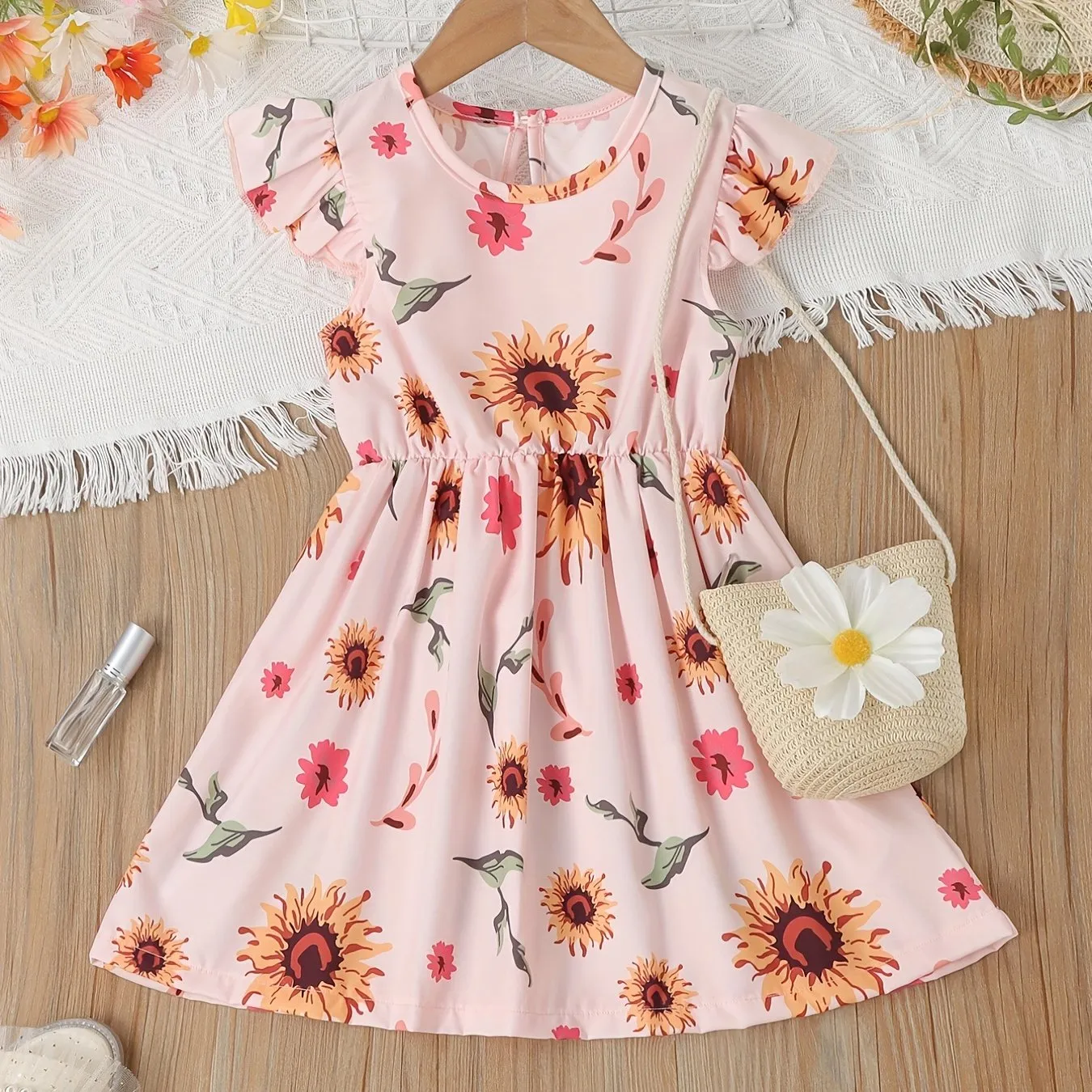 Adorable Floral Fitted Princess Dress for Little Girls - Ruffle Trim, Non-Stretch Polyester, Machine Washable, Perfect for Summer Party, Beach Vacation, and Casual Occasions