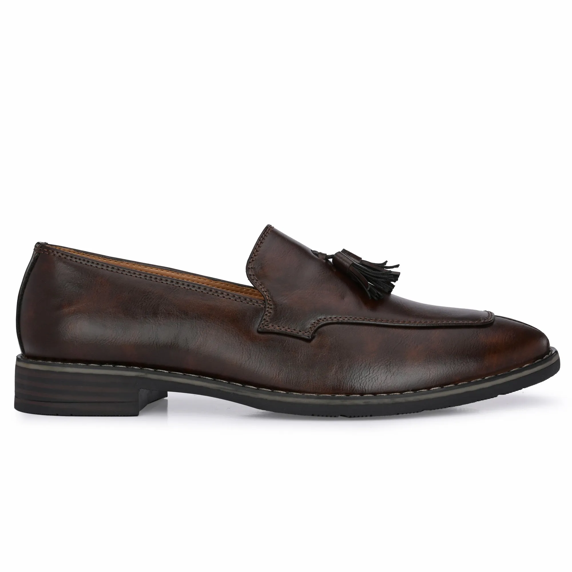 Attitudist Unisex Handcrafted Brown Plain Tassel Loafer With Double Stitched Vamp