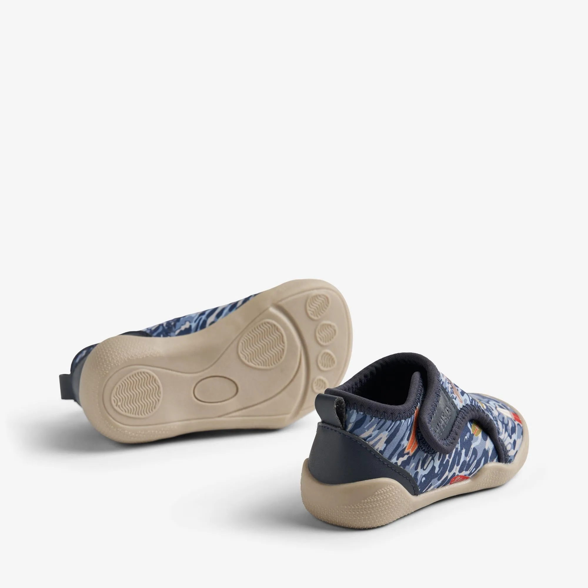 Beach Shoe Shawn - indigo surfboards