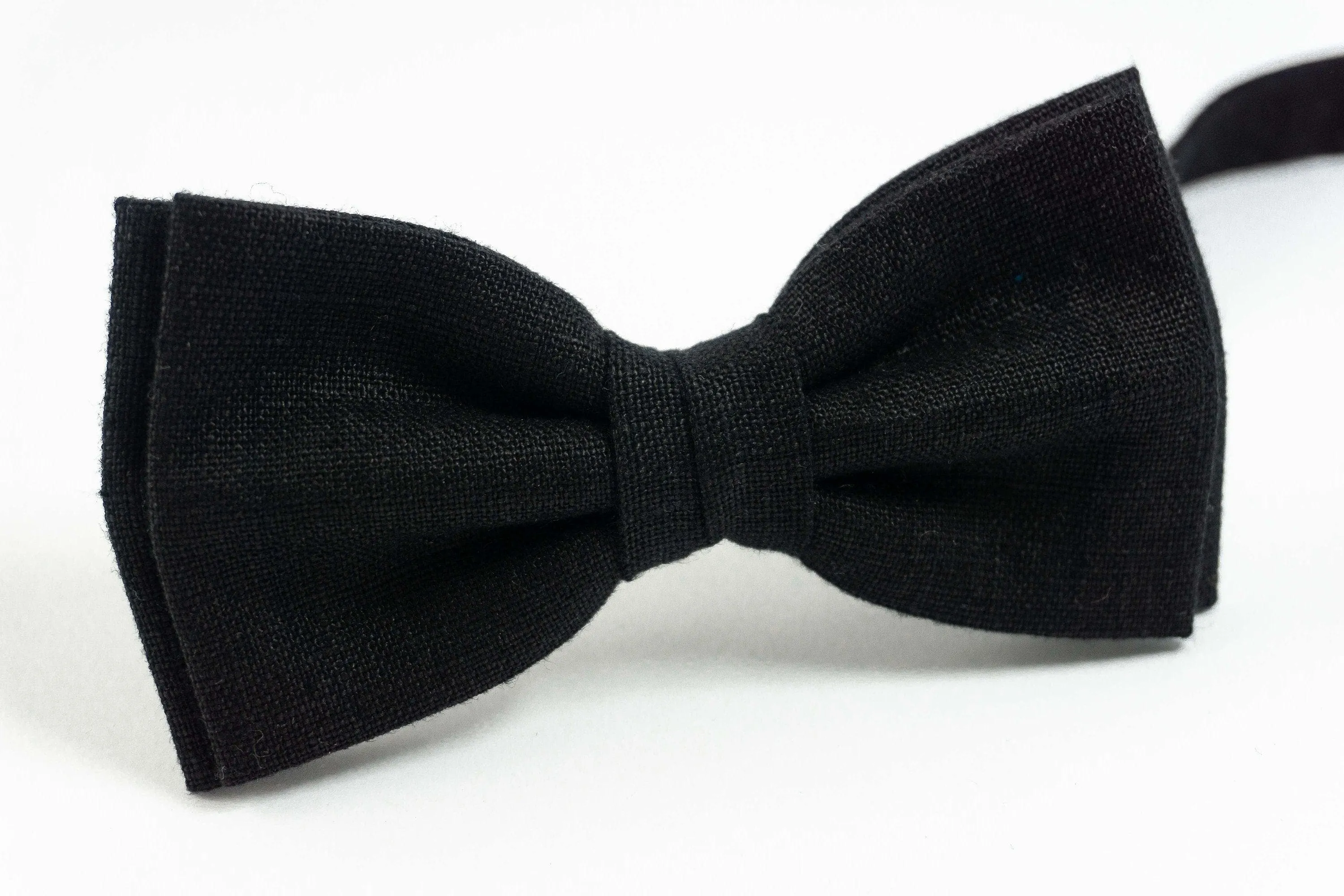 Black bow tie and pocket square for wedding - Menlau