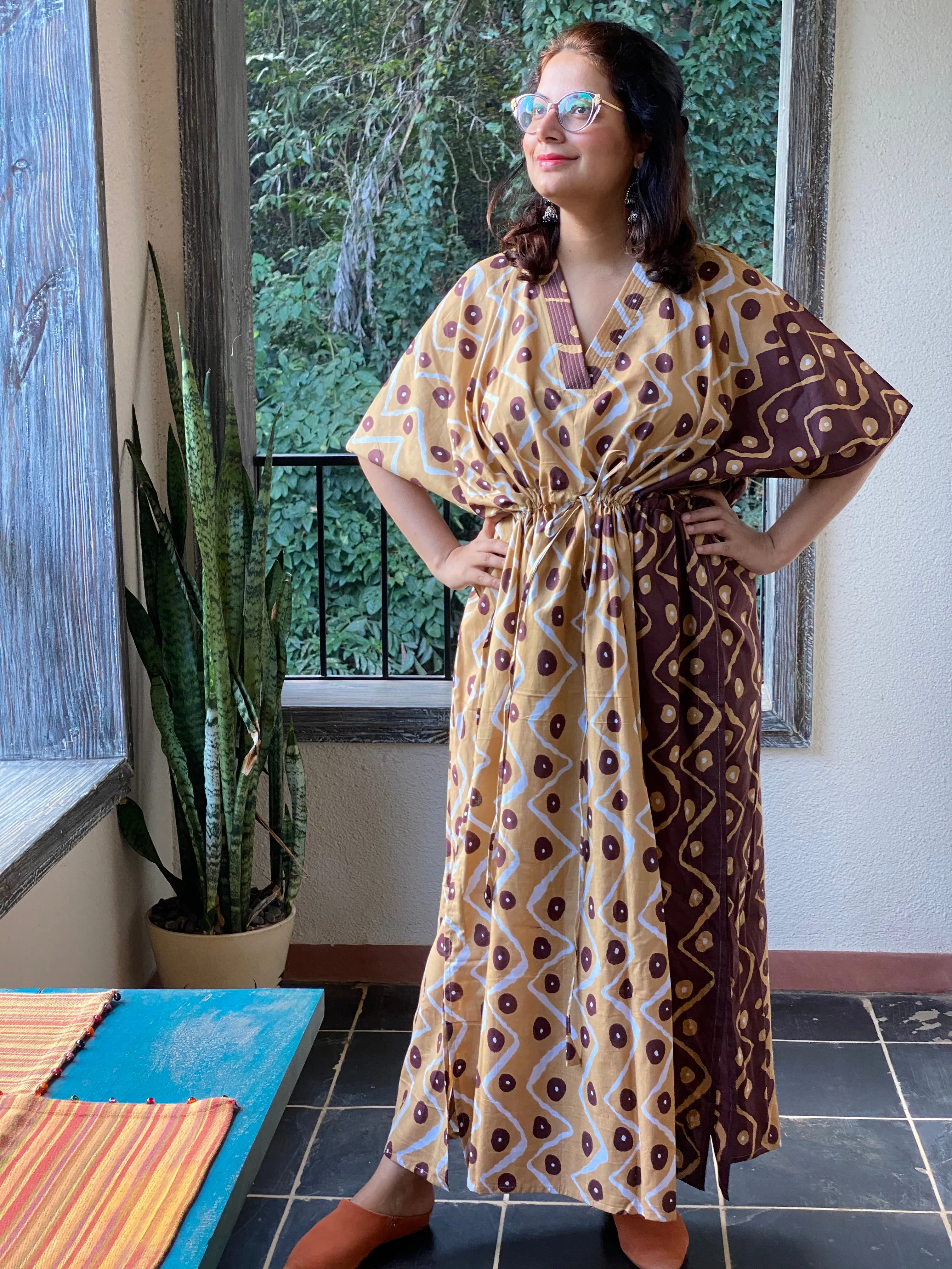 Chevron Dots V-Neck, Cinched Waist Ankle Length Caftan