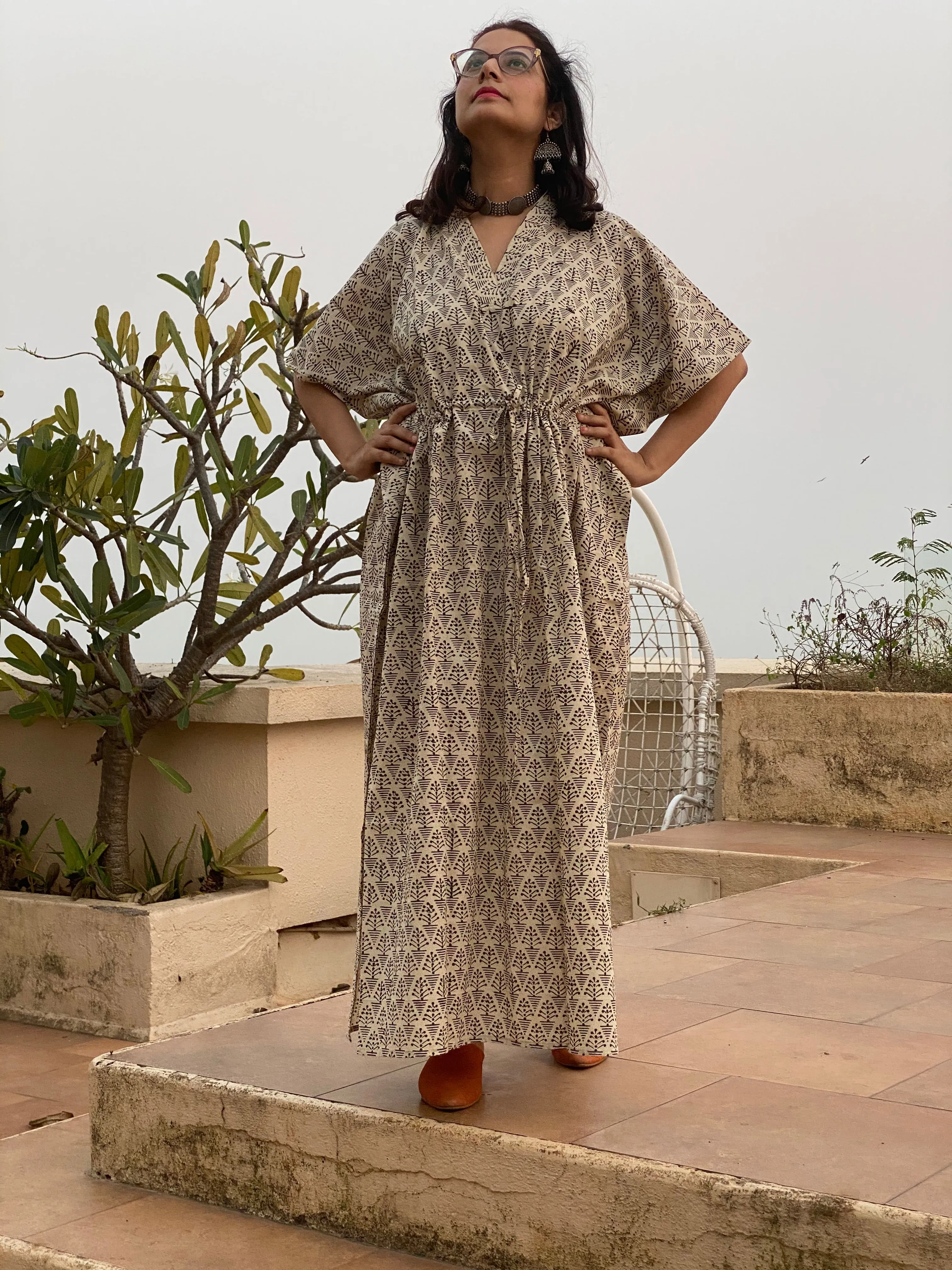 Cream Black Miniature Tree Motif Motif Hand-Blocked Kaftan with V-Neck, Cinched Waist and Available in both Knee and Ankle Length