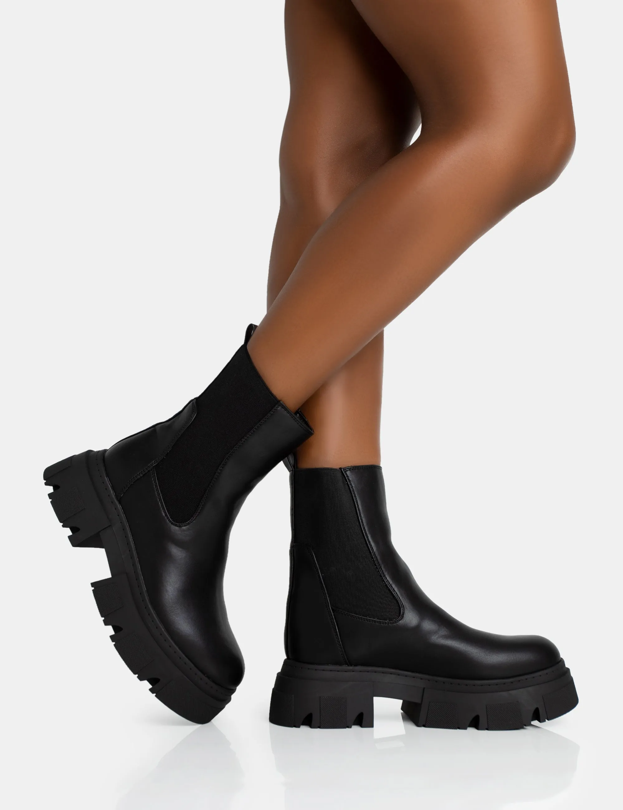 Edgy Black Pu Elasticated Ankle Rounded Chunky Sole Ankle Boots