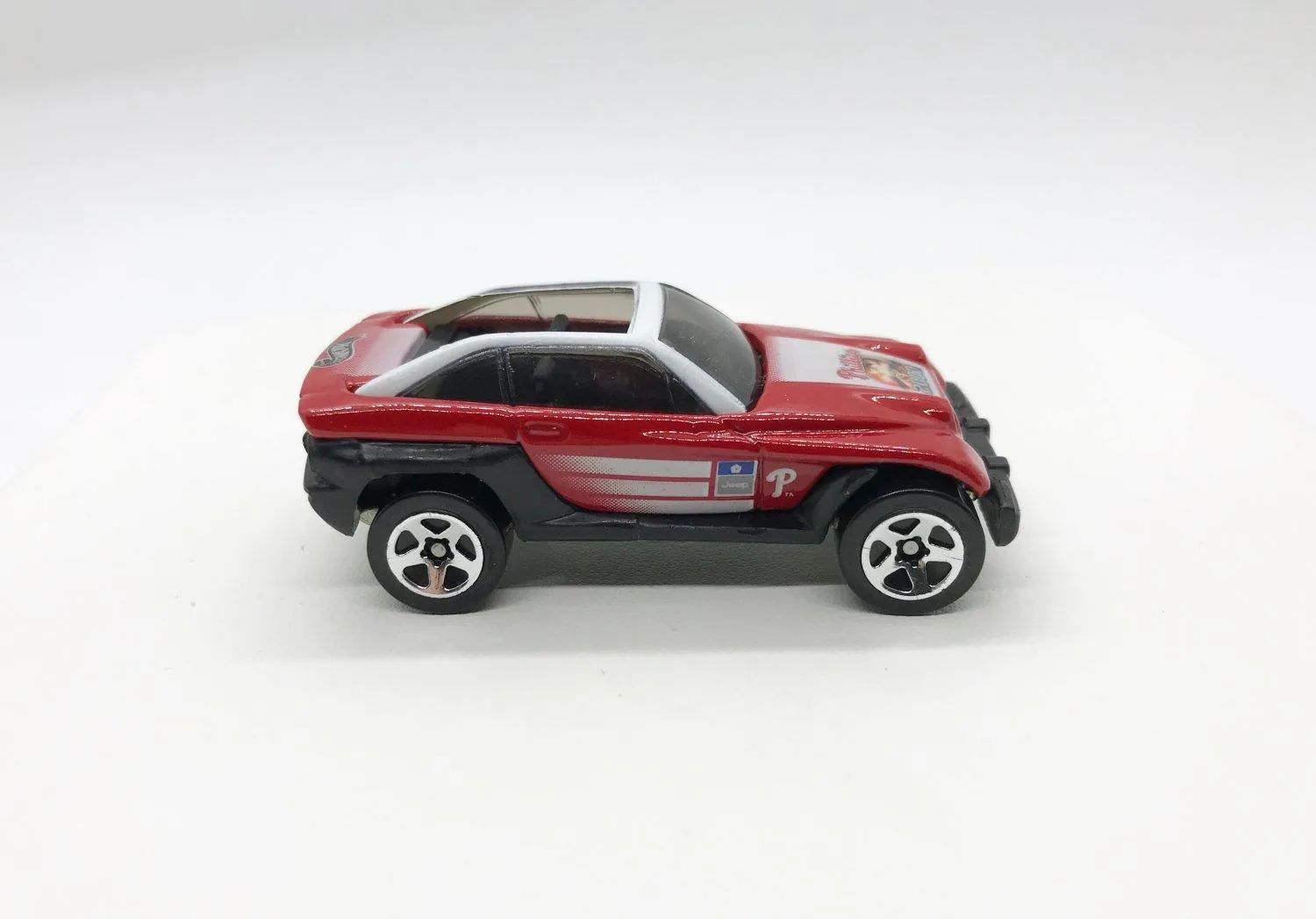 Hot Wheels Red DCC Phillies Jeepster (2000)