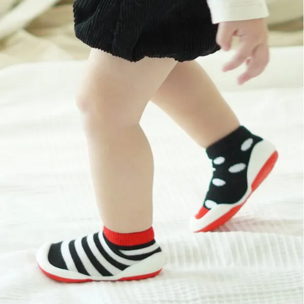 Komuello First Walker Shoes - Dot Stripe - 6 to 12 Months