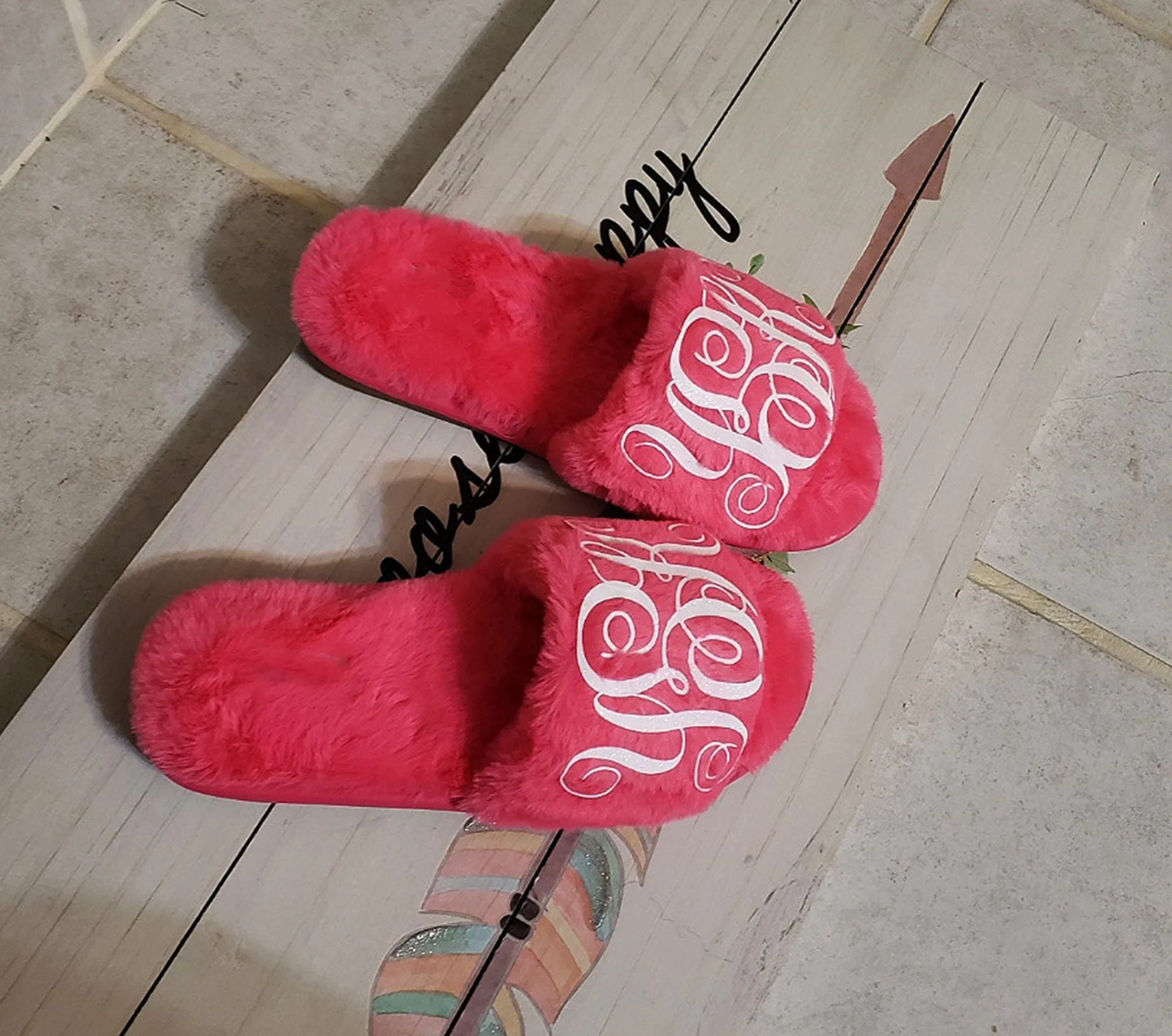 monogramed slippers/  Personalized  Slippers / monogramed slippers