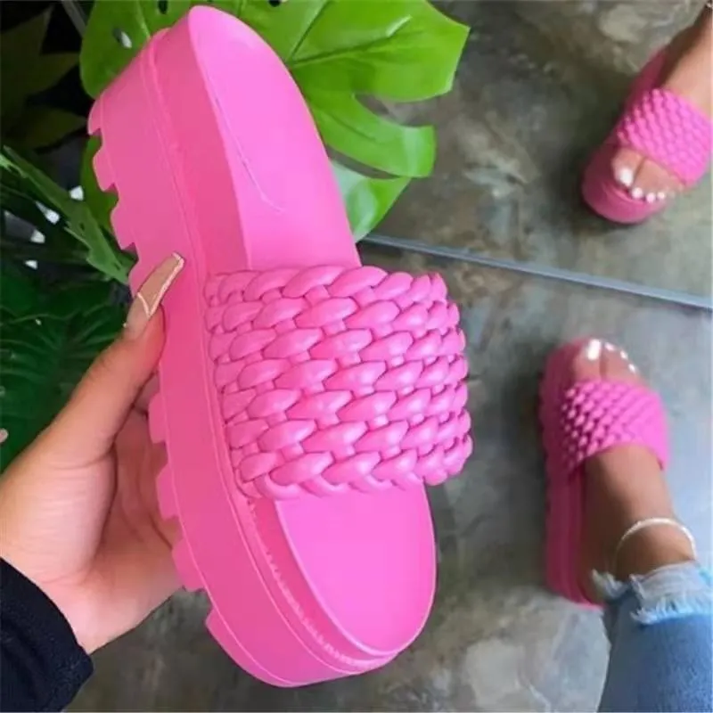 Round Toe Large Size Sandals And Slippers Flat Woven Beach Shoes