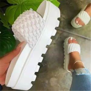 Round Toe Large Size Sandals And Slippers Flat Woven Beach Shoes