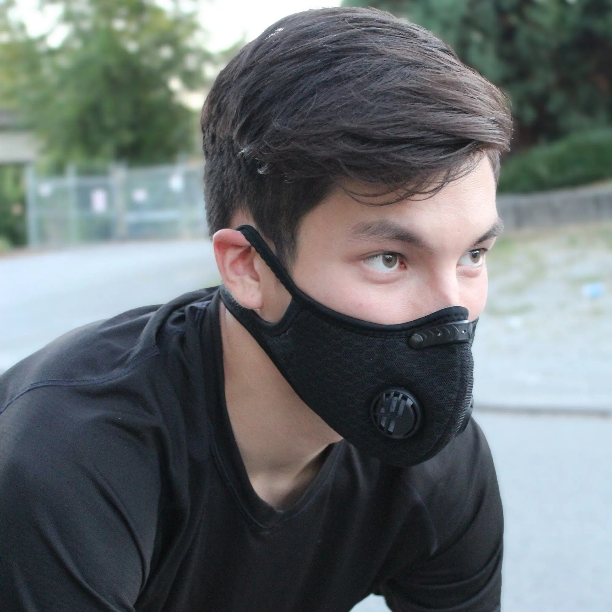 Sports Mask with KN95 Filter and Exhalation Valves - Ready First Aid