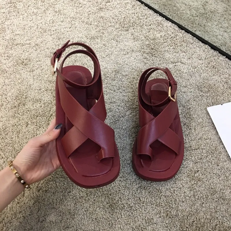 Summer Beach Fashion Cross-strap Flat Sandals