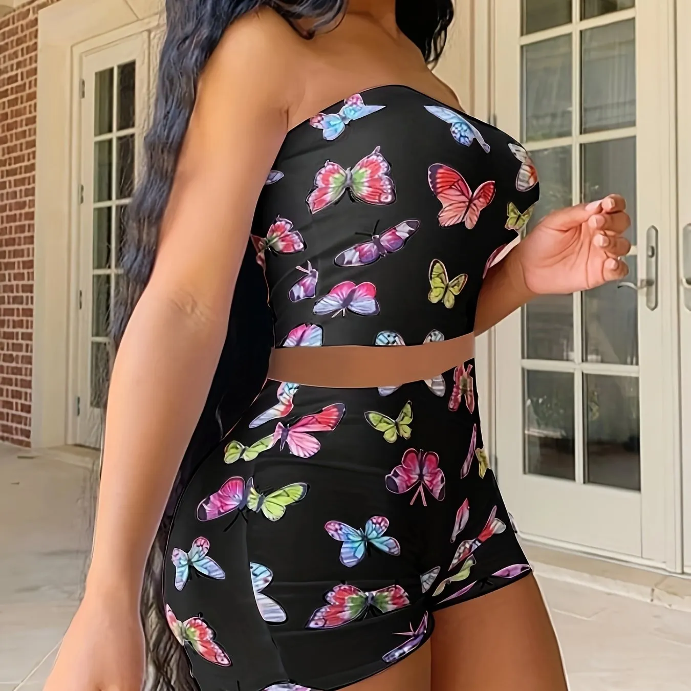 Women's Butterfly-Themed Two-Piece Fashion Set – Flirty Crop Tube Top & Comfy Elastic Shorts – Vibrant Casualwear for Summer Outings and Beach Days